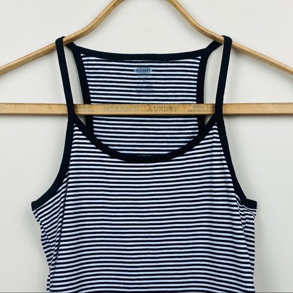 🍀[Old Navy] Fitted; Stretch Tank Top; Size Medium - Picture 6 of 7